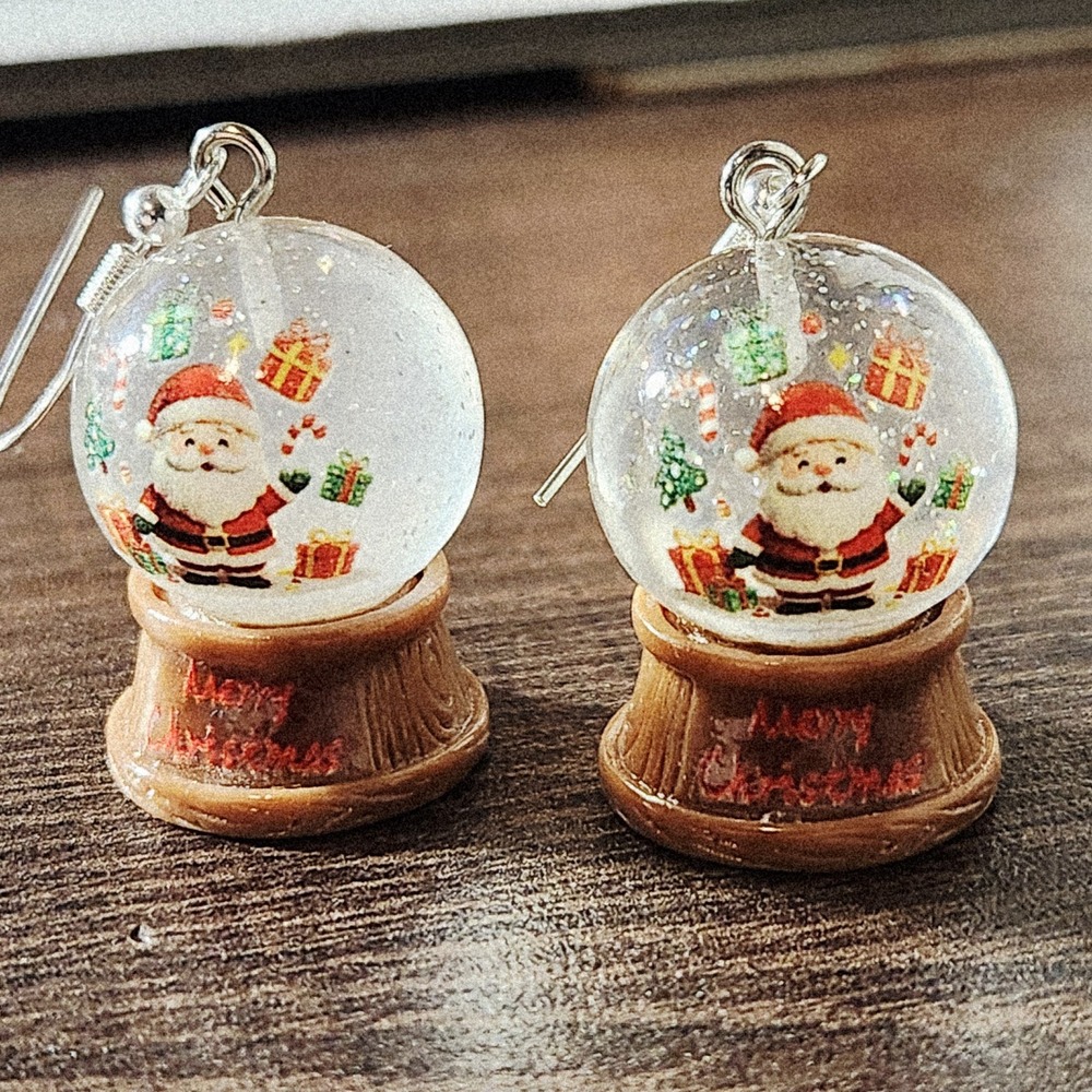 Santa Claus Snow Globe Drop Earrings Merry Christmas Festive Holiday 1.5"
